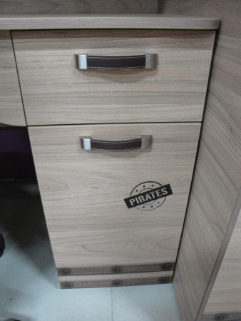 Стол письменный Фрегат с надстройкой от Династия Kids